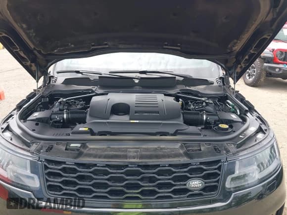 ✅ 2020 Land Rover Range Rover Sport HST • VIN: SALWS2RU7LA748953 • Lot: 42222356. Listed on IAAI with 63,325 mi. Free auction sales archive from the USA and detailed vehicle history report at DreamBid. Image 10.