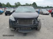 ✅ 2016 Chevrolet Traverse LT • VIN: 1GNKRHKD7GJ215335 • Lot: 55073004. Wystawiony na Copart z przebiegiem 133 823 mil. Bezpłatny archiwum sprzedaży aukcyjnych z USA i szczegółowy raport historii pojazdu na DreamBid. Zdjęcie 5.