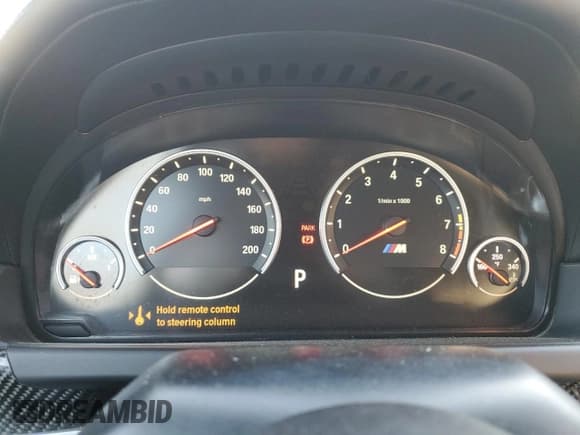 ✅ 2015 BMW M6 • VIN: WBSLZ9C51FD651422 • Лот: 84006624. Опубликован ранее на Copart с пробегом Не указан. Бесплатный доступ к архиву аукционных продаж из США и подробный отчёт об истории автомобиля на DreamBid. Изображение 9.