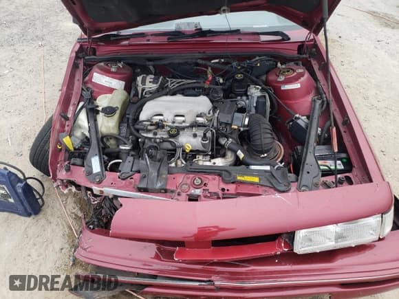 ✅ 1996 Oldsmobile Cutlass Ciera 1SA VX5 • VIN: 1G3AJ55M9T6322910 • Lot: 84450064. Wystawiony na Copart z przebiegiem 163 709 mil. Bezpłatny archiwum sprzedaży aukcyjnych z USA i szczegółowy raport historii pojazdu na DreamBid. Zdjęcie 13.