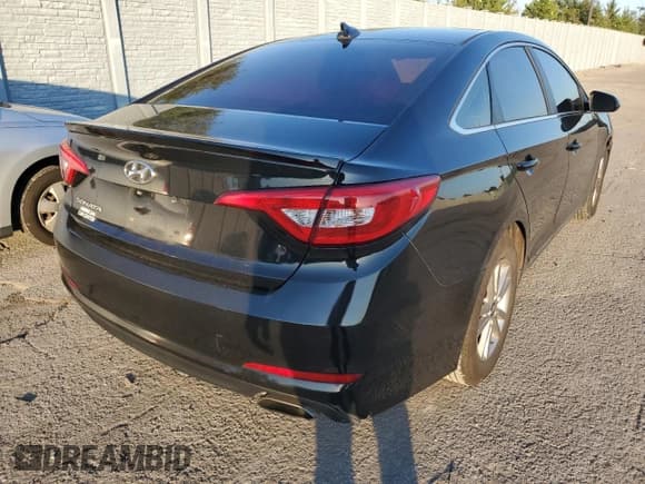 ✅ 2016 Hyundai Sonata SE • VIN: 5NPE24AFXGH356981 • Lot: 63149642. Listed on Copart with 104,577 mi. Free auction sales archive from the USA and detailed vehicle history report at DreamBid. Image 4.