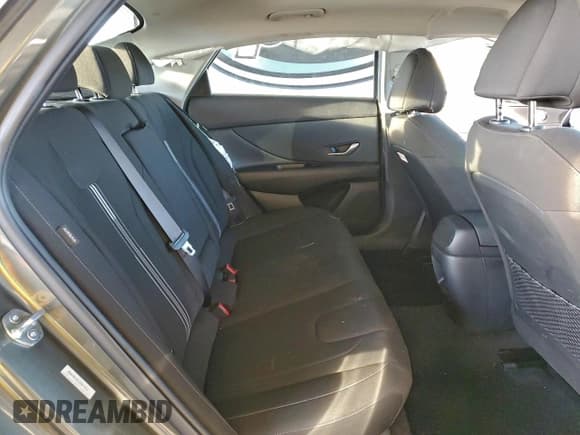 ✅ 2025 Hyundai Elantra SEL Convenience • VIN: KMHLS4DG7SU004950 • Lot: 95541695. Wystawiony na Copart z przebiegiem 7 886 mil. Bezpłatny archiwum sprzedaży aukcyjnych z USA i szczegółowy raport historii pojazdu na DreamBid. Zdjęcie 10.