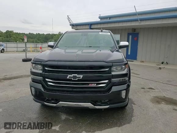 ✅ 2018 Chevrolet Silverado 1500 LTZ • VIN: 1GCVKSEJ0JZ200676 • Лот: 70526065. Опубликован ранее на Copart с пробегом 209 927 миль. Бесплатный доступ к архиву аукционных продаж из США и подробный отчёт об истории автомобиля на DreamBid. Изображение 13.