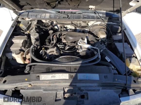 2002 Chevrolet S-10 LS с VIN 1GCCS19W128105784, выставлен на аукционе Copart как лот 73463244 с пробегом Не указан миль и Чистый • Clean title. История ставок и продаж доступна на DreamBid. Изображение 11.