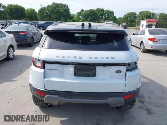 ✅ 2017 Land Rover Range Rover Evoque SE • VIN: SALVP2BGXHH171478 • Lot: 42032559. Listed on IAAI with 68,615 mi. Free auction sales archive from the USA and detailed vehicle history report at DreamBid. Image 17.