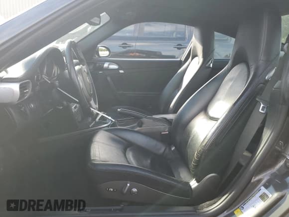 ✅ 2006 Porsche 911 Carrera S • VIN: WP0AB29906S743623 • Lot: 85350545. Listed on Copart with 87,219 mi. Free auction sales archive from the USA and detailed vehicle history report at DreamBid. Image 7.