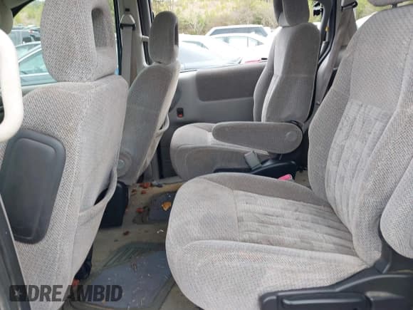 ✅ 2002 Pontiac Montana 1SA • VIN: 1GMDX03E92D261204 • Lot: 41514460. Listed on IAAI with 175,551 mi. Free auction sales archive from the USA and detailed vehicle history report at DreamBid. Image 8.