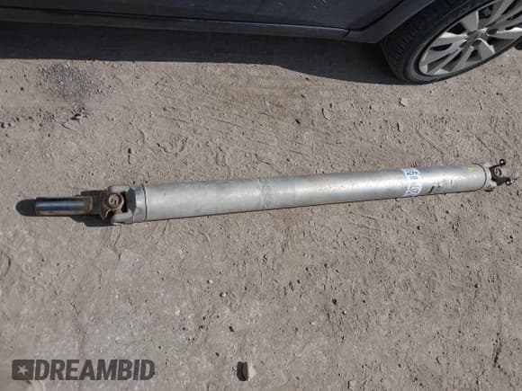 ✅ 2023 Chevrolet Suburban Premier • VIN: 1GNSKFKD5PR334706 • Lot: 43280982. Wystawiony na IAAI z przebiegiem 76 977 mil. Bezpłatny archiwum sprzedaży aukcyjnych z USA i szczegółowy raport historii pojazdu na DreamBid. Zdjęcie 12.