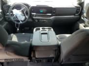 ✅ 2022 Chevrolet Silverado 1500 • VIN: 3GCPACET5NG686622 • Лот: 72154964. Опубликован ранее на Copart с пробегом 27 464 миль. Бесплатный доступ к архиву аукционных продаж из США и подробный отчёт об истории автомобиля на DreamBid. Изображение 8.