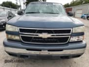 ✅ 2007 Chevrolet Silverado 1500 LS • VIN: 2GCEC13V271165783 • Lot: 71295294. Listed on Copart with 188,326 mi. Free auction sales archive from the USA and detailed vehicle history report at DreamBid. Image 5.