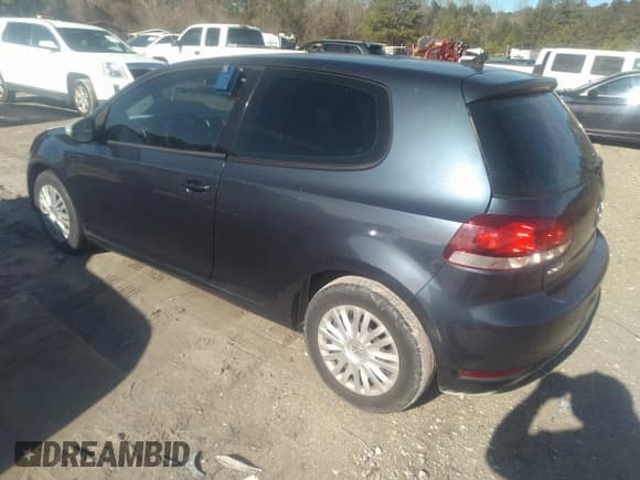 ✅ 2013 Volkswagen Golf w/Conv & Sunroof • VIN: WVWBB7AJ3DW005005 • Лот: 41215029. Опубликован ранее на IAAI с пробегом 132 922 миль. Бесплатный доступ к архиву аукционных продаж из США и подробный отчёт об истории автомобиля на DreamBid. Изображение 3.