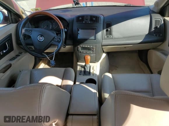 ✅ 2004 Cadillac CTS • VIN: 1G6DM577240168365 • Lot: 71063265. Wystawiony na Copart z przebiegiem 121 028 mil. Bezpłatny archiwum sprzedaży aukcyjnych z USA i szczegółowy raport historii pojazdu na DreamBid. Zdjęcie 8.