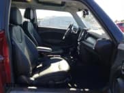 ✅ 2009 MINI Clubman • VIN: WMWML33589TX33665 • Lot: 43864531. Wystawiony na IAAI z przebiegiem 49 926 mil. Bezpłatny archiwum sprzedaży aukcyjnych z USA i szczegółowy raport historii pojazdu na DreamBid. Zdjęcie 5.