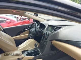 ✅ 2016 Hyundai Azera Limited • VIN: KMHFH4JG5GA509233 • Лот: 42465281. Опубликован ранее на IAAI с пробегом 206 900 миль. Бесплатный доступ к архиву аукционных продаж из США и подробный отчёт об истории автомобиля на DreamBid. Изображение 5.