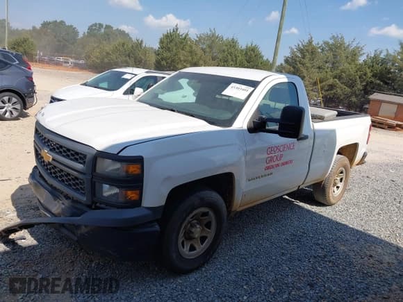 ✅ 2014 Chevrolet Silverado 1500 Work Truck • VIN: 1GCNCPEH0EZ303884 • Lot: 43303401. Wystawiony na IAAI z przebiegiem 147 454 mil. Bezpłatny archiwum sprzedaży aukcyjnych z USA i szczegółowy raport historii pojazdu na DreamBid. Zdjęcie 17.