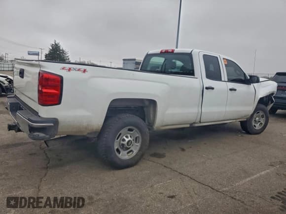 ✅ 2017 Chevrolet Silverado 2500HD Work Truck • VIN: 1GC2KUEG0HZ317302 • Лот: 94100025. Опубликован ранее на Copart с пробегом 186 295 миль. Бесплатный доступ к архиву аукционных продаж из США и подробный отчёт об истории автомобиля на DreamBid. Изображение 3.