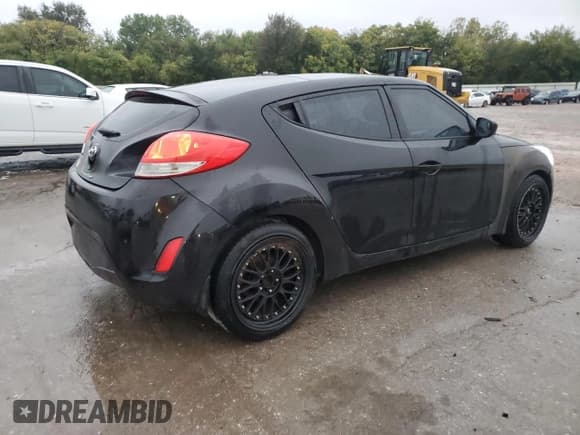 ✅ 2013 Hyundai Veloster RE:MIX • VIN: KMHTC6AD8DU099573 • Lot: 89825505. Listed on Copart with 123,267 mi. Free auction sales archive from the USA and detailed vehicle history report at DreamBid. Image 3.