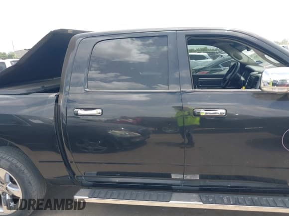 ✅ 2017 Ram 1500 Big Horn • VIN: 3C6RR7LT2HG505242 • Лот: 42738261. Опубликован ранее на IAAI с пробегом 144 728 миль. Бесплатный доступ к архиву аукционных продаж из США и подробный отчёт об истории автомобиля на DreamBid. Изображение 14.