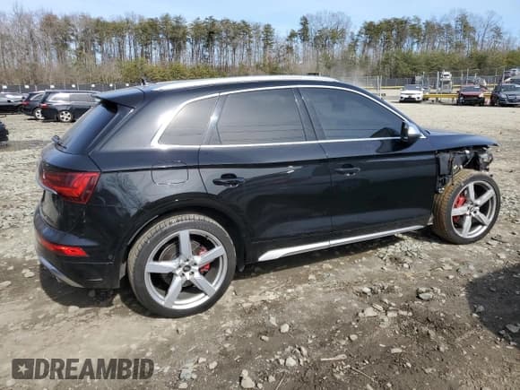 ✅ 2022 Audi SQ5 Prestige • VIN: WA1C4AFY0N2024051 • Лот: 44236384. Опубликован ранее на Copart с пробегом 26 607 миль. Бесплатный доступ к архиву аукционных продаж из США и подробный отчёт об истории автомобиля на DreamBid. Изображение 3.