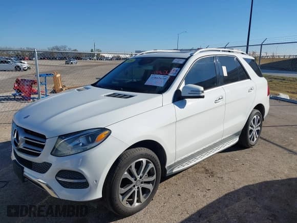 ✅ 2016 Mercedes-Benz GLE 350 • VIN: 4JGDA5JB2GA655708 • Лот: 43862635. Опубликован ранее на IAAI с пробегом 110 701 миль. Бесплатный доступ к архиву аукционных продаж из США и подробный отчёт об истории автомобиля на DreamBid. Изображение 14.