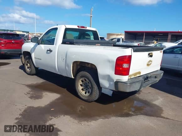 2009 Chevrolet Silverado 1500 Work Truck z VIN 1GCEC14X99Z146237, wystawiony jako IAAI lot #42499184 z przebiegiem 174 843 mil mil oraz . Historia ofert i sprzedaży dostępna na DreamBid. Obrazek 3.