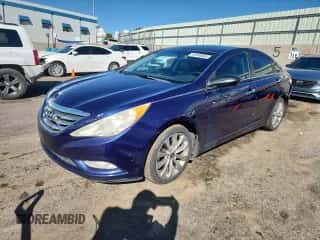 2012 Hyundai Sonata SE z VIN 5NPEC4AB2CH419513, wystawiony jako Copart lot #84046565 z przebiegiem 131 924 mil mil oraz Szkoda całkowita • Salvage title. Historia ofert i sprzedaży dostępna na DreamBid. Obrazek 1.