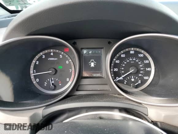 2017 Hyundai Santa Fe 2.4L with VIN 5XYZUDLBXHG430088, listed as a Copart auction lot 84552795 with 132,399 mi miles and Clean title. Bid and sale history available at DreamBid. Image 9.