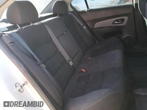 ✅ 2016 Chevrolet Cruze LS • VIN: 1G1PB5SG7G7221038 • Lot: 88268635. Listed on Copart with 79,496 mi. Free auction sales archive from the USA and detailed vehicle history report at DreamBid. Image 10.