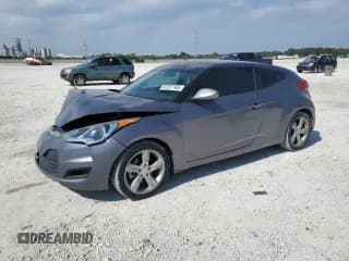 ✅ 2013 Hyundai Veloster w/Black Int • VIN: KMHTC6AD0DU094688 • Lot: 87237165. Wystawiony na Copart z przebiegiem 81 433 mil. Bezpłatny archiwum sprzedaży aukcyjnych z USA i szczegółowy raport historii pojazdu na DreamBid. Zdjęcie 1.
