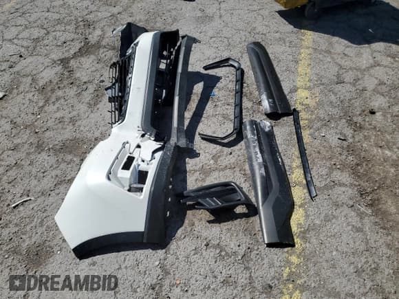 ✅ 2022 Subaru Ascent Onyx • VIN: 4S4WMAJD6N3432972 • Lot: 56332765. Wystawiony na Copart z przebiegiem 53 789 mil. Bezpłatny archiwum sprzedaży aukcyjnych z USA i szczegółowy raport historii pojazdu na DreamBid. Zdjęcie 13.