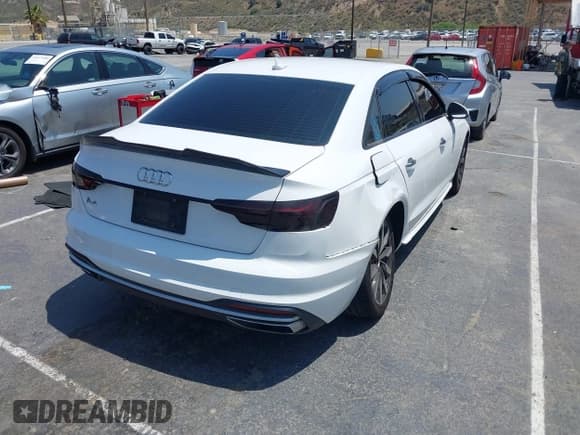 ✅ 2020 Audi A4 Premium • VIN: WAUGMAF46LA060573 • Lot: 42444134. Listed on IAAI with 65,115 mi. Free auction sales archive from the USA and detailed vehicle history report at DreamBid. Image 4.