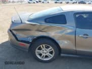 ✅ 2010 Ford Mustang V6 • VIN: 1ZVBP8AN5A5130774 • Lot: 43333783. Listed on IAAI with 237,730 mi. Free auction sales archive from the USA and detailed vehicle history report at DreamBid. Image 6.