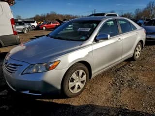 ✅ 2009 Toyota Camry LE • VIN: 4T1BE46K49U393920 • Lot: 93983055. Wystawiony na Copart z przebiegiem 119 905 mil. Bezpłatny archiwum sprzedaży aukcyjnych z USA i szczegółowy raport historii pojazdu na DreamBid. Zdjęcie 1.
