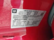 ✅ 2015 Chevrolet Suburban LT • VIN: 1GNSKJKC9FR146943 • Lot: 42941037. Wystawiony na IAAI z przebiegiem 250 883 mil. Bezpłatny archiwum sprzedaży aukcyjnych z USA i szczegółowy raport historii pojazdu na DreamBid. Zdjęcie 9.