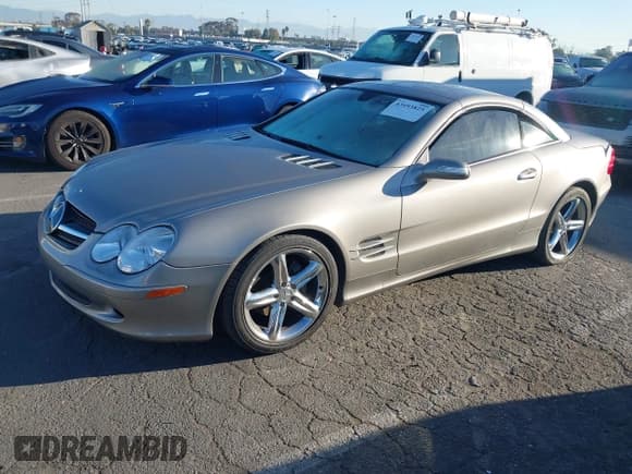 ✅ 2005 Mercedes-Benz SL 500 • VIN: WDBSK75F25F093003 • Lot: 43493825. Listed on IAAI with 53,431 mi. Free auction sales archive from the USA and detailed vehicle history report at DreamBid. Image 2.