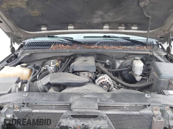 ✅ 2000 Chevrolet Silverado 1500 LS • VIN: 2GCEK19V6Y1387304 • Lot: 42312482. Wystawiony na IAAI z przebiegiem 279 382 mil mil. Skorzystaj z bezpłatnego archiwum sprzedaży aukcyjnych z USA i zobacz szczegółowy raport historii pojazdu na DreamBid. Zdjęcie 10.