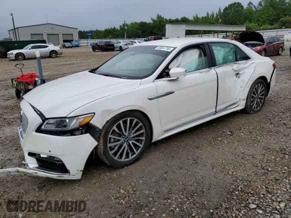 ✅ 2017 Lincoln Continental Select • VIN: 1LN6L9SK6H5623511 • Лот: 56651745. Опубликован ранее на Copart с пробегом 71 640 миль. Бесплатный доступ к архиву аукционных продаж из США и подробный отчёт об истории автомобиля на DreamBid. Изображение 1.