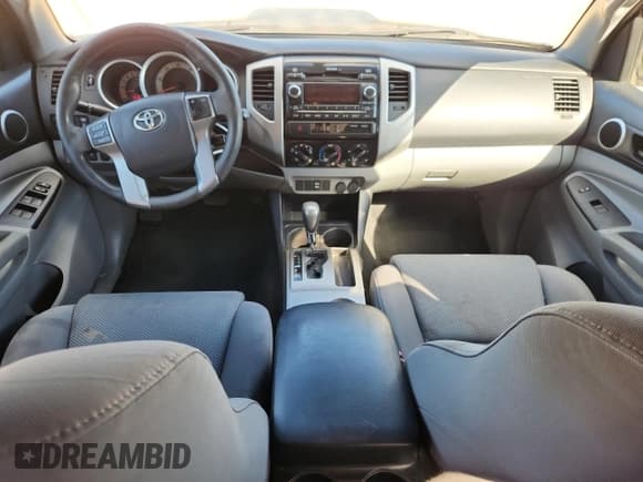 ✅ 2012 Toyota Tacoma PreRunner • VIN: 3TMJU4GN4CM137798 • Lot: 84930325. Listed on Copart with 194,097 mi. Free auction sales archive from the USA and detailed vehicle history report at DreamBid. Image 8.