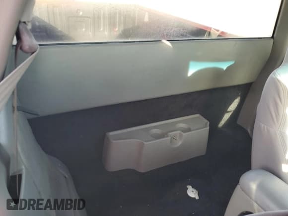 ✅ 2001 Chevrolet S-10 LS • VIN: 1GCCS19W318149851 • Lot: 45808875. Wystawiony na Copart z przebiegiem 160 218 mil. Bezpłatny archiwum sprzedaży aukcyjnych z USA i szczegółowy raport historii pojazdu na DreamBid. Zdjęcie 10.