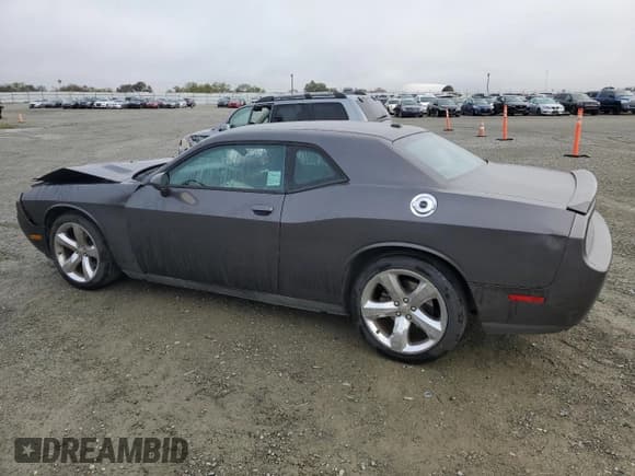 ✅ 2013 Dodge Challenger SXT • VIN: 2C3CDYAG0DH649377 • Lot: 49311435. Wystawiony na Copart z przebiegiem 174 087 mil. Bezpłatny archiwum sprzedaży aukcyjnych z USA i szczegółowy raport historii pojazdu na DreamBid. Zdjęcie 2.
