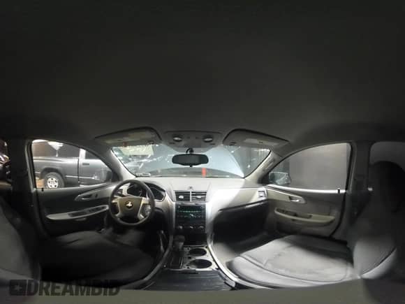 2009 Chevrolet Traverse LS z VIN 1GNER13D29S116308, wystawiony jako IAAI lot #42288226 z przebiegiem 170 391 mil mil oraz . Historia ofert i sprzedaży dostępna na DreamBid. Obrazek 19.