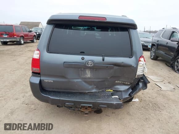 ✅ 2007 Toyota 4Runner Limited • VIN: JTEBT17R070067424 • Lot: 41504146. Listed on IAAI with 257,422 mi. Free auction sales archive from the USA and detailed vehicle history report at DreamBid. Image 16.