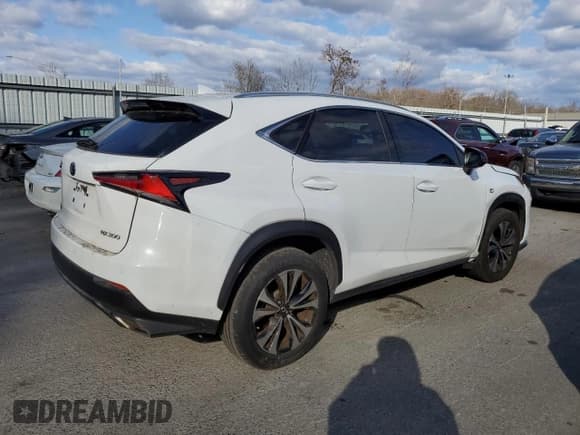 ✅ 2021 Lexus NX 300 F Sport • VIN: JTJSARDZ4M2261108 • Лот: 90450905. Опубликован ранее на Copart с пробегом 68 395 миль. Бесплатный доступ к архиву аукционных продаж из США и подробный отчёт об истории автомобиля на DreamBid. Изображение 3.
