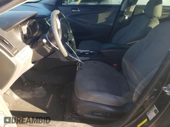 ✅ 2013 Hyundai Sonata GLS • VIN: 5NPEB4AC8DH670565 • Lot: 74192614. Listed on Copart with 184,658 mi. Free auction sales archive from the USA and detailed vehicle history report at DreamBid. Image 7.