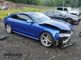 ✅ 2013 Audi RS 5 • VIN: WUAC6AFR8DA903135 • Лот: 58572055. Опубликован ранее на Copart с пробегом 169 271 миль. Бесплатный доступ к архиву аукционных продаж из США и подробный отчёт об истории автомобиля на DreamBid. Изображение 4.