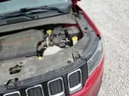 ✅ 2018 Jeep Compass Altitude • VIN: 3C4NJCBBXJT503252 • Lot: 54716095. Wystawiony na Copart z przebiegiem 72 889 mil. Bezpłatny archiwum sprzedaży aukcyjnych z USA i szczegółowy raport historii pojazdu na DreamBid. Zdjęcie 13.