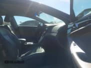 ✅ 2013 Hyundai Sonata SE • VIN: 5NPEC4AC2DH595956 • Лот: 43623904. Опубликован ранее на IAAI с пробегом 105 426 миль. Бесплатный доступ к архиву аукционных продаж из США и подробный отчёт об истории автомобиля на DreamBid. Изображение 5.