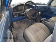 ✅ 1995 Ford F-250 • VIN: 1FTHX26H6SKC09399 • Lot: 64132635. Wystawiony na Copart z przebiegiem 194 678 mil. Bezpłatny archiwum sprzedaży aukcyjnych z USA i szczegółowy raport historii pojazdu na DreamBid. Zdjęcie 8.