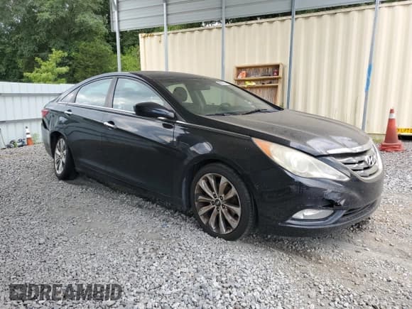 ✅ 2011 Hyundai Sonata SE • VIN: 5NPEC4ABXBH232535 • Lot: 65107274. Wystawiony na Copart z przebiegiem 203 994 mil. Bezpłatny archiwum sprzedaży aukcyjnych z USA i szczegółowy raport historii pojazdu na DreamBid. Zdjęcie 4.