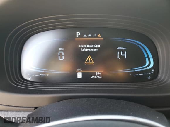 ✅ 2023 Hyundai Venue Limited • VIN: KMHRC8A37PU223799 • Lot: 82390534. Listed on Copart with 29,375 mi. Free auction sales archive from the USA and detailed vehicle history report at DreamBid. Image 9.